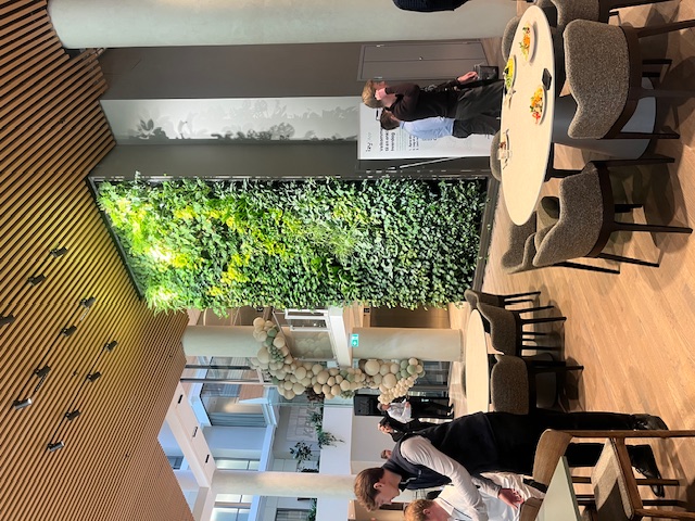 Plantevegg i atrium
